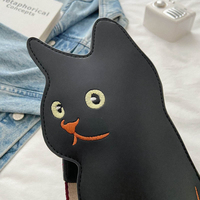 Sac de poitrine personnalisé en forme de chat noir pour filles OEM sac à bandoulière en PU à bandoulière pour femmes sac à bandoulière mignon cartoon nouveauté
