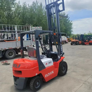 Chariot élévateur d'occasion HELI K30 de 3 tonnes en bon état à vendre Fabriqué en Chine Économiser de l'huile Facile à conduire - Product Image 1
