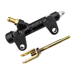 กระบอกสูบแม่ปั๊มคลัตช์ 46801-Z4004 สำหรับรถบรรทุก กระบอกสูบแม่ปั๊มไฮดรอลิกคลัตช์ อะไหล่เบรกสำหรับรถบรรทุก - Product Image 1
