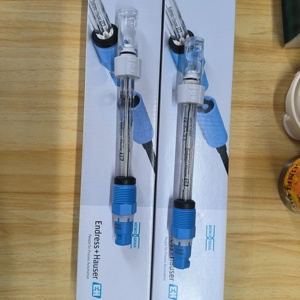 เซ็นเซอร์วัดค่า pH ดิจิตอล E+H CPS11E-Memosens 2.0 แบบไม่สัมผัส สัญญาณความแม่นยำ 0.01 pH พร้อมเซ็นเซอร์วัดอุณหภูมิ NTC 30K สำหรับการบำบัดน้ำอุตสาหกรรม - Product Image 1