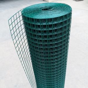 Malla de Alambre Soldada Galvanizada por Inmersión en Caliente y Electrogalvanizada, con Orificios Cuadrados y Recubrimiento de PVC para Cercas de Animales, Origen Hebei, Marca Foccred - Product Image 2