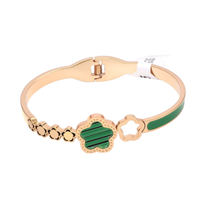กำไลข้อมือแฟชั่น สแตนเลสสตีล 316L ชุบทอง PVD ดีไซน์ลายใบโคลเวอร์เคลือบสีเขียว ปรับขนาดได้ - Product Image 2
