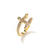 Bague Hip Hop Vintage en Laiton Micro-Pavé Zircon Forme Épée Bling CZ Iced Out Épée de la Justice pour Hommes