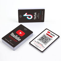 Carte NFC programmable en plastique CR80 avec code QR à scanner NFC 213 215 216 Review NFC Card