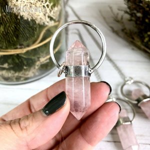 Ciondolo in Cristallo di Quarzo Rosa a Doppia Terminazione NM39946, Collana Personalizzata con Pietra Portafortuna per l'<span class=keywords><strong>Amore</strong></span> di Sé, Gioiello a Forma di Cuore - Product Image 5
