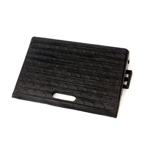 Rubber Ramps Hot Sale Geelian Road Hump Recycled Rubber Plastic Car Ramps