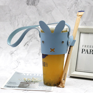 Stock direct usine. Manchon de tasse à thé au lait avec motif de lapin mignon. Housse isotherme portable en cuir PU pour thé au lait et café. - Product Image 2