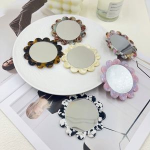High-End Portable Mini Makeup <b>Mirror</b> <b>Compact</b> Retro Acetic Acid Plate Sunflower Custom Logo Pocket <b>Mirror</b> Girls High Visibility - Product Image 2