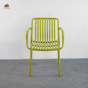 <span class=keywords><strong>Chaise</strong></span> en plastique d'extérieur avec design à lattes ventilées, durable et résistante aux intempéries pour patio, café et restaurant - Product Image 3