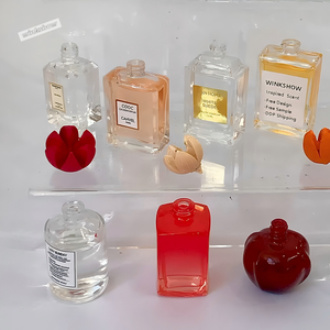 Vente en gros de mini parfums et parfums de cheveux luxueux pour hommes et femmes 5ml 7ml 7.5ml 10ml - Product Image 5