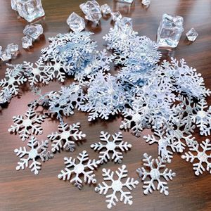 Confettis en papier biodégradable flocons de neige blancs 2 cm, 300 pièces, pour Noël et la Saint-Valentin, certifiés CE ROHS, décoration chinoise - Product Image 5