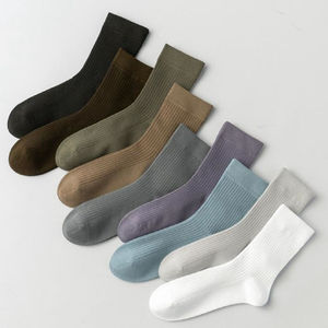 Calcetines Deportivos, Cómodos y Transpirables, con Diseños y Estampados Modernos, Ideales para Deportes - Product Image 1