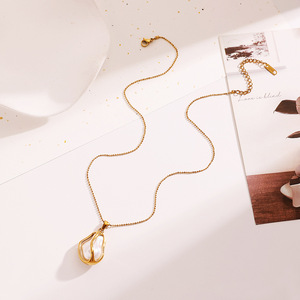 Collar de Acero Inoxidable y Titanio con Colgante de Perla de Imitación Barroca, Chapado en Oro de 18k, para Uso Diario - Product Image 3