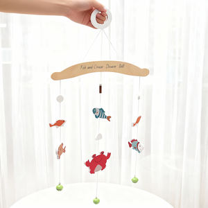 Giocattolo di Comfort per Neonati in Legno, Campanello Sonoro a Forma di Pesce Oceano, Campanello per Culla di Alta Qualità - Product Image 5