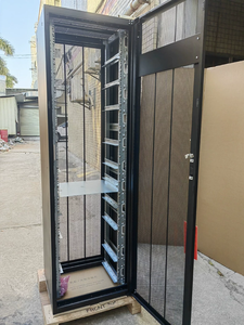 Gabinete de Baterías de Litio MTS9600B 48VDC para Interiores, Gabinete de Almacenamiento de Energía para Telecomunicaciones - Product Image 1