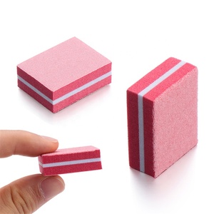 50 unids/lote 100/180 doble-Mini de los bloques de archivo colorido esponja de esmalte de uñas de lijado de plaza tiras de manicura - Product Image 6