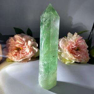 Torre de Fluorita Verde Natural Pulida al por Mayor para Sanación y Decoración del Hogar - Product Image 6