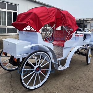 Calèche électrique classique victorienne rouge et blanche à 4 places pour visites en extérieur - Product Image 5