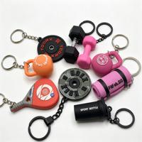 Porte-clés personnalisé en PVC pour le sport et le fitness, haltère, kettlebell, disque de poids en caoutchouc souple, anneau porte-clés, gym, yoga, OEM, faible MOQ 100 pièces