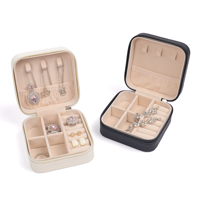 Boîte à bijoux CHEN LU en cuir PU de luxe moderne, faite à la main, avec doublure en polaire perlée, fermeture éclair carrée, portable pour colliers, boucles d'oreilles et bagues