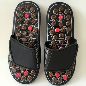 Masajeador de pies para alivio de la fascitis plantar, chanclas de masaje de reflexología, zapatos, sandalias, zapatillas de acupresión, toboganes para hombres y mujeres - Product Image 5