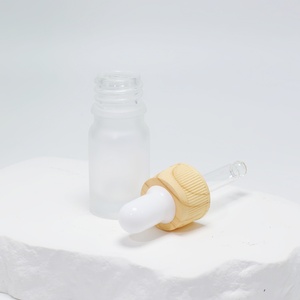 Botella de aceite esencial al por mayor con tapa de rosca, hombro plano, varios estilos, personalizable, 1ml-5ml, tapa con textura de madera, botella cuentagotas vacía - Product Image 4