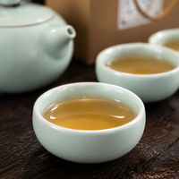 Kit de cérémonie du thé chinois traditionnel, théière en céramique vernissée et quatre tasses avec boîte cadeau en kraft pour collectionneurs et cadeaux