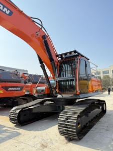 Excavadoras Usadas Doosan DX300, Excavadoras Grandes de 30 Toneladas, Doosan DX340, Doosan DX360 en Venta, Maquinaria Usada Doosan - Product Image 5