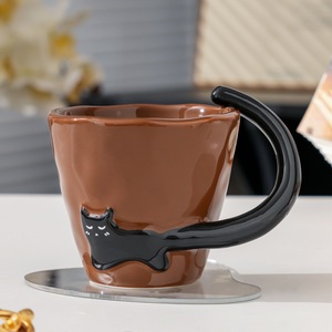 Caneca de Cerâmica Simples e Fofa com Design de Gato, Capacidade de 301-400ml, Segura, Linda Caneca para Café da Manhã, Lembrança de Alto Padrão - Product Image 5