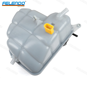 3 w0121403f per Bentley Continental GT3-R GT GTC sperone volante nuovo Supersports Cony Supersports convertire il motore refrigerante serbatoio dell'acqua - Product Image 3