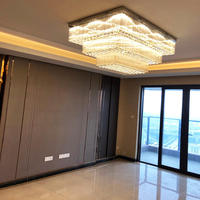 Grand Lustre Carré LED Moderne K9 Personnalisé pour Foyer Géant d'Hôtel et Projet d'Ingénierie