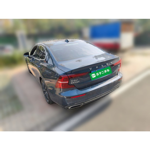 Guazi <span class=keywords><strong>Volvo</strong></span> <span class=keywords><strong>S60</strong></span> <span class=keywords><strong>essence</strong></span> 2.0 d'<span class=keywords><strong>occasion</strong></span> en bon état, traction avant, 5 places - Product Image 4