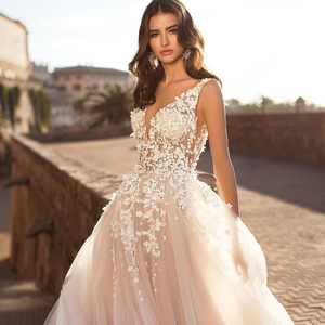 French Style V-neck A-line Tulle Wedding Dress White Floral Print Natural Waistline Floor Length Bridal Gown for Outdoor - Product Image 3