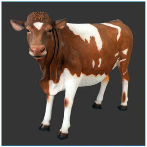 Große Outdoor-Skulptur einer Kuh aus Fiberglas in Lebensgröße, Maßanfertigung, Handbemalte Freistehende Kunstdekoration für den Garten, Marke TongMei - Product Image 1