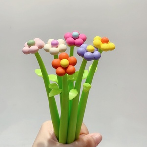 ปากกาเจลลายสัตว์ 48 ชิ้น/กล่อง ลายดอกทานตะวัน ไดโนเสาร์ หมี คาปิบารา สำหรับของขวัญโปรโมชั่นคริสต์มาส ปากกาเจลลายอนิเมะ - Product Image 5