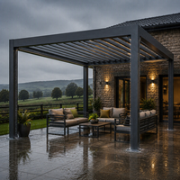 Pérgola Motorizada Impermeable de Aleación de Aluminio Ecológica con Sistema de Techo de Lamas para Patio Rural y Drenaje Integrado por Canaletas