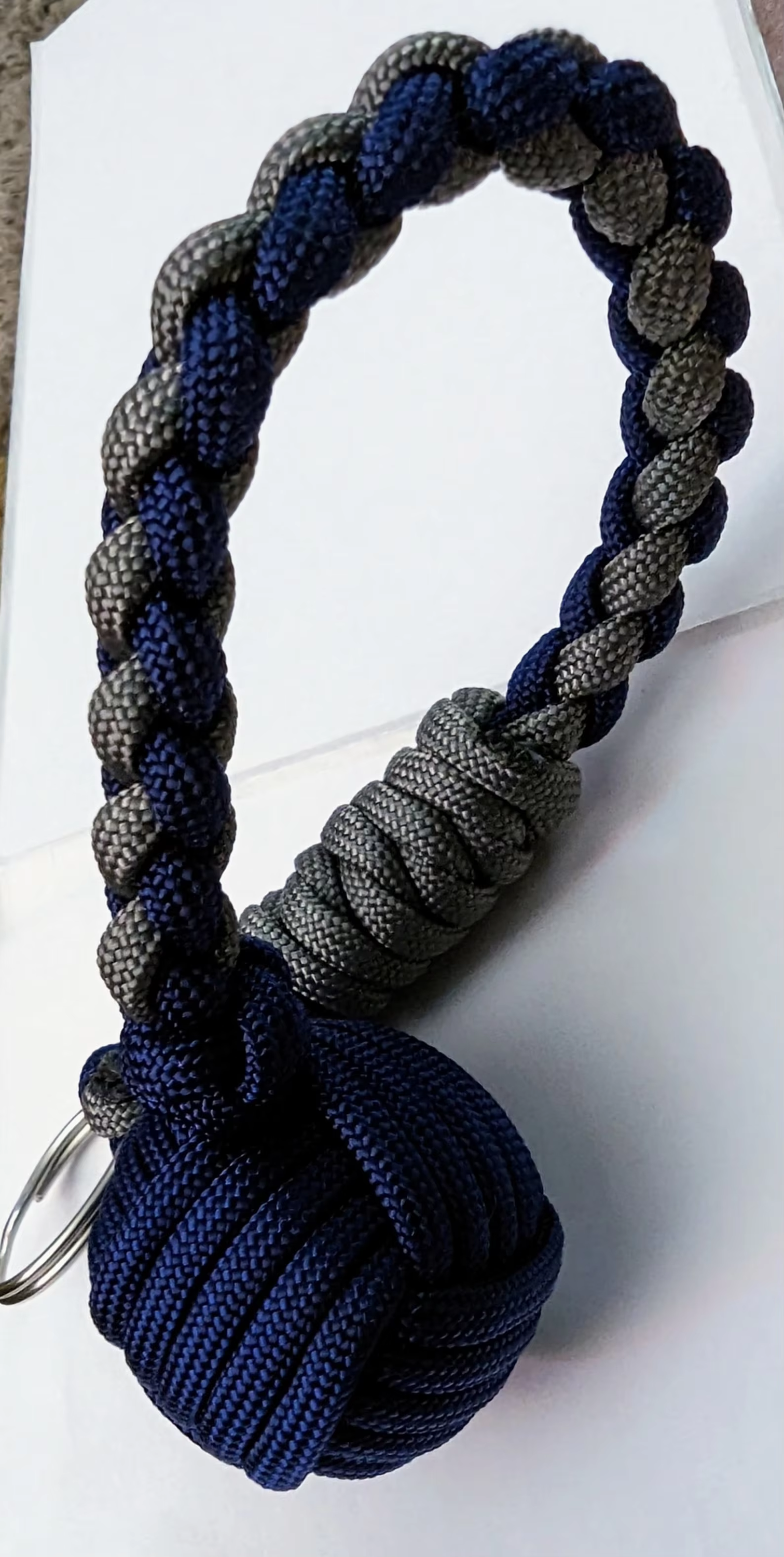 grigio e blu