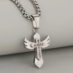 Collier avec pendentif croix aile d'ange en acier inoxydable, or, argent, cristal, bijoux chrétiens, chaîne Hip Hop Punk, cadeau pour hommes et femmes - Product Image 4