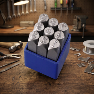 FERVI NUMERI HRC 58-60 Producto de Cuero Premium para Artesanía 0.35kg 8.8x8.8x63mm - Product Image 2
