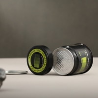 Boîte de conserve alimentaire en poudre Matcha ronde vide avec logo personnalisé d'usine 30g 50g boîte métallique hermétique avec couvercle à vis conteneur d'emballage