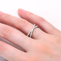 Bague de mariage en argent sterling 925 avec moissanite, coupe ronde brillante, couleur D, moissanite croisée pour femme