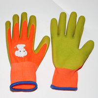 Gants de sécurité pour jeunes SUNCEND personnalisables en gros, haute qualité, 13 jauges, en polyester, avec paume enduite de mousse de latex verte et doublure orange