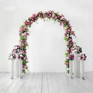 Arco de Flores para Decoración de Bodas al Aire Libre, Plantas y Flores Artificiales - Product Image 1