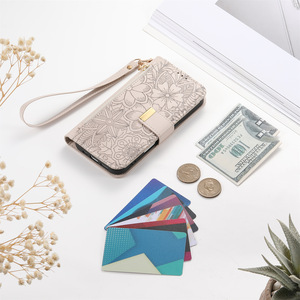 Custodia a <span class=keywords><strong>Portafoglio</strong></span> in Pelle PU di Lusso per <span class=keywords><strong>iPhone</strong></span> 17 con Motivo Floreale e Foglie, con Cordino per Accessori Telefono - Product Image 5