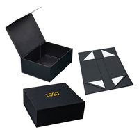 Boîte d'emballage personnalisée en carton mat avec ruban, boîte cadeau magnétique en papier avec logo personnalisé pour robe