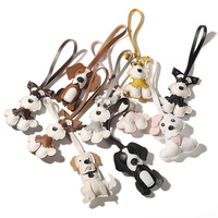 Porte-clés de voiture en cuir PU gris avec pendentif chien, breloque de sac en forme d'animal de dessin animé