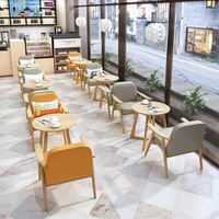 Table de salle à manger commerciale de style hôtelier, design moderne, structure en bois massif, pour restaurant et café, avec banquette, garantie 3 ans