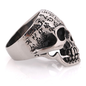 Anillo de Acero de Titanio con Diseño de Calavera para Hombre, Joyería de Halloween, Forma Geométrica, Color Acero - Product Image 5