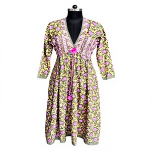 Vestido Maxi Boho Anarkali Olive Bloom con Estampado Floral, de Algodón, Corte en A, Cuello en V, Mangas Largas, Cintura Imperio y Dobladillo Acampanado, Ideal para Fiestas - Product Image 2