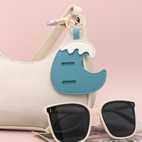 Étui à lunettes en cuir PU style île, support de lunettes de soleil, étui de voyage pour lunettes, organisateur de lunettes, breloque de sac